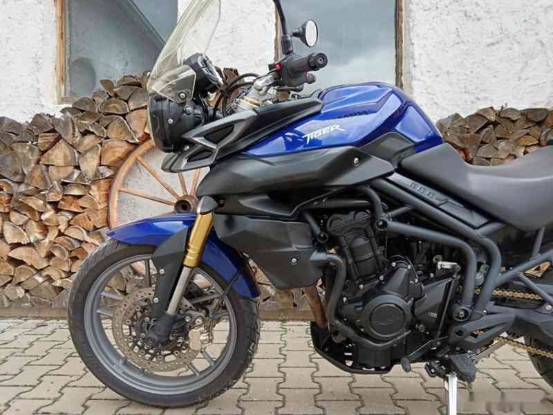 TRIUMPH TIGER 800 XR - foto 9