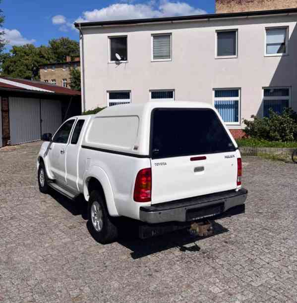 Toyota Hilux 2,5D4D Extra Cab Life 106kw - foto 5