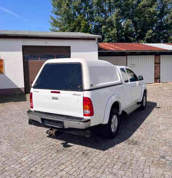 Toyota Hilux 2,5D4D Extra Cab Life 106kw - foto 4