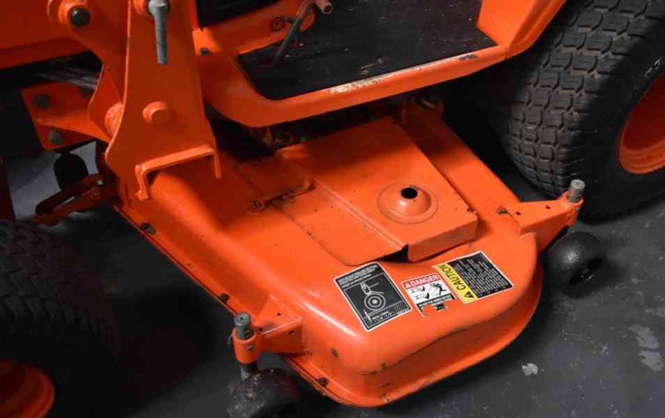 Traktor Kubota BX1800 s celným nakladacom - foto 7