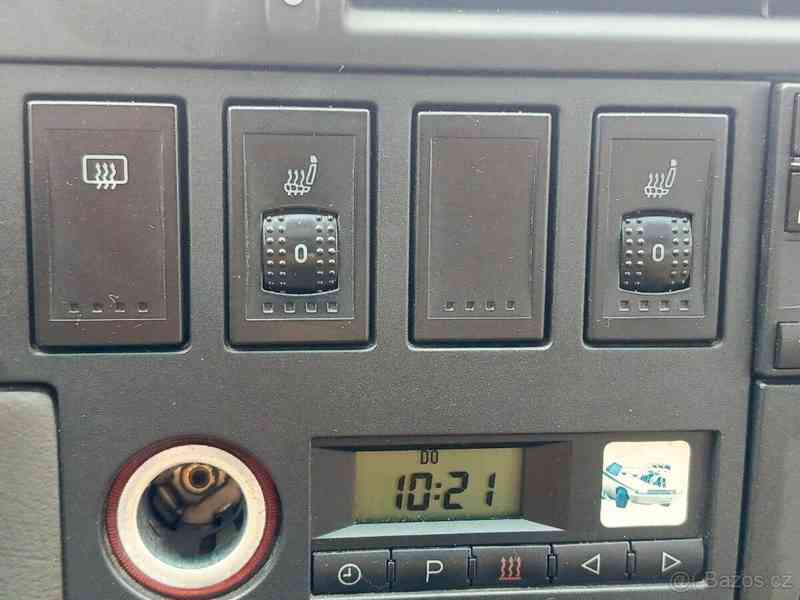 Volkswagen Caravelle 2,5   TDI, 132kw - foto 4