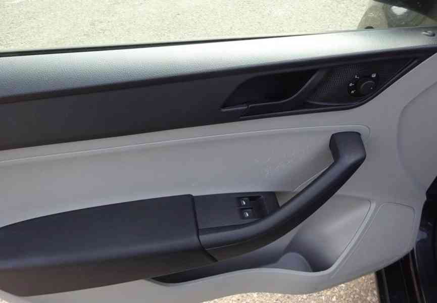 Škoda Rapid 1.2 TSI r.v.2013 (63 kw) stk:1/2028 - foto 6