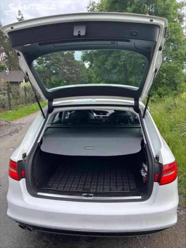 Audi A4 Avant 2,0 - foto 12