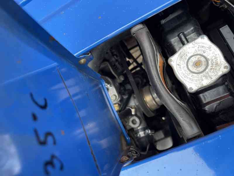 malotraktor ISEKI 2120 / čelní hydraulika / vytápěná kabina - foto 16