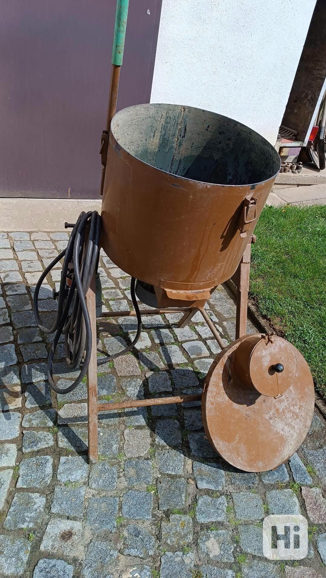 Tříštivý šrotovník - foto 1