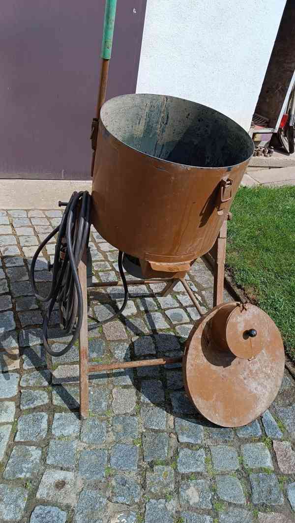 Tříštivý šrotovník - foto 1