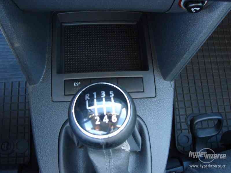 VW Touran 2.0 TDI r.v.2004 (103 kw) (BKD) - foto 12