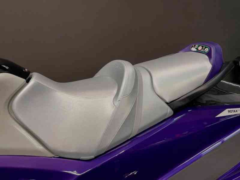 2025 SEA-DOO GTI SE 170 TECH PACKAGE, AUDIO, IDF, IBR Jetski - foto 2