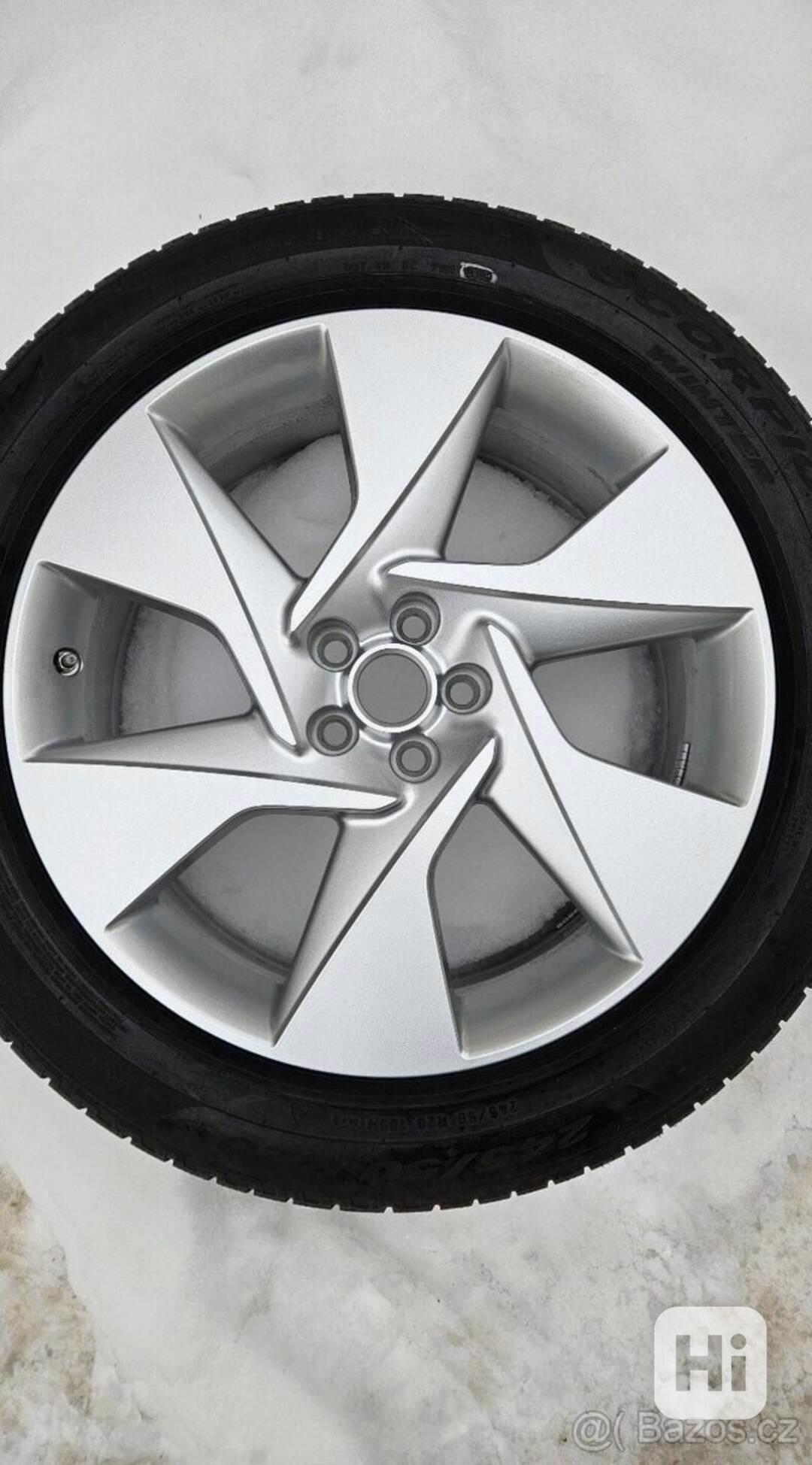 TOP ALU kola Jaguar 20" – 5×108, Pirelli 95 % Prodám originá - foto 1