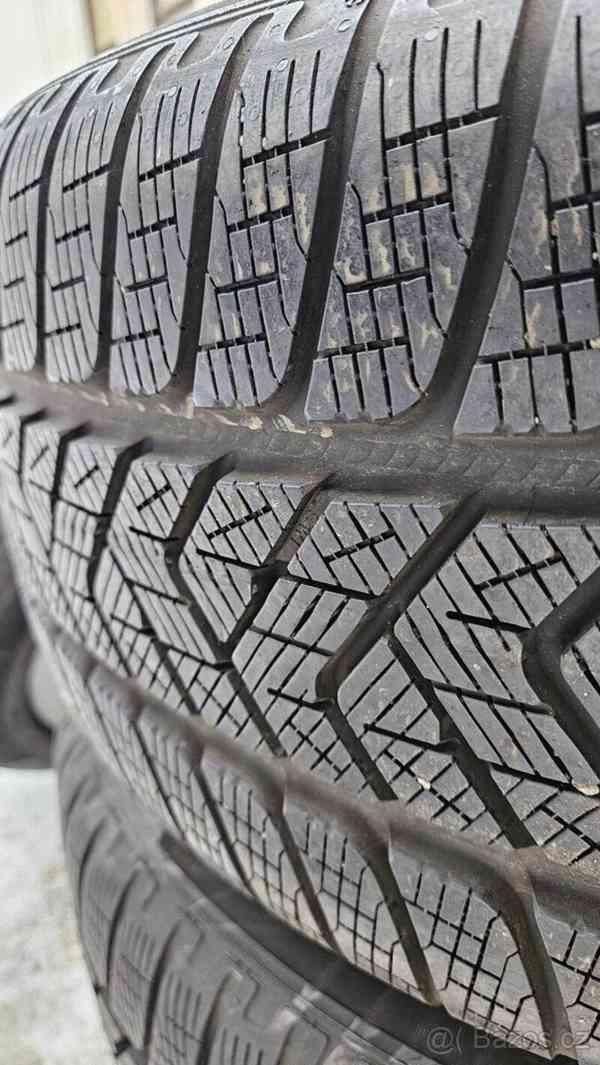 TOP ALU kola Jaguar 20" – 5×108, Pirelli 95 % Prodám originá - foto 5