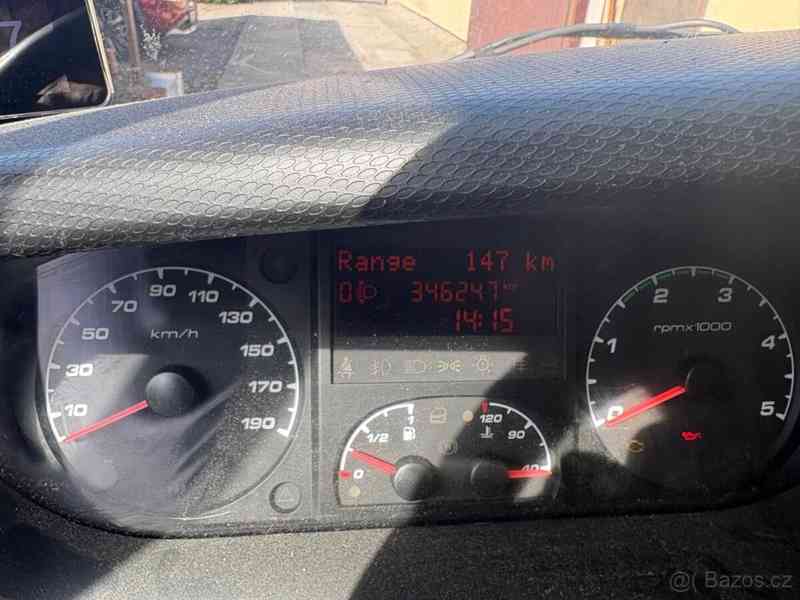 Iveco Daily 3,0   skříň - foto 5