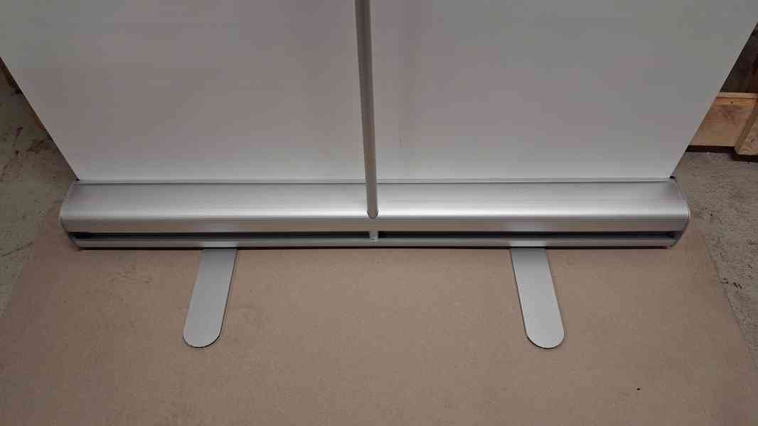 Roll Up přenosný banner, hliníkový rám, 200x85 cm - foto 2