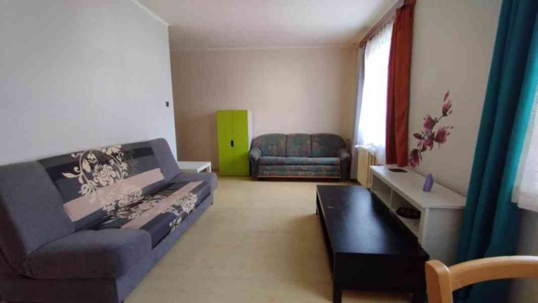 Pronájem garsonky - foto 4