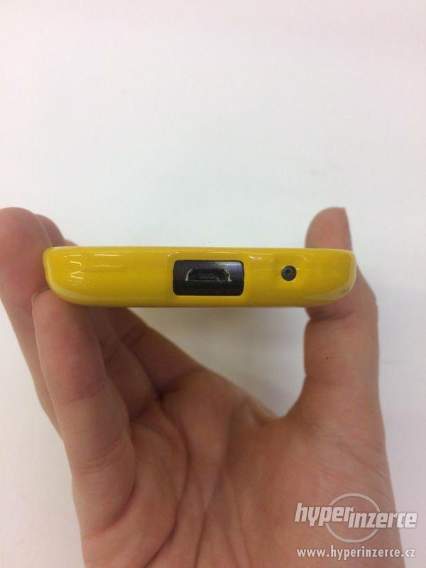 Samsung Galaxy S4 Mini žlutý (P17207) - foto 5