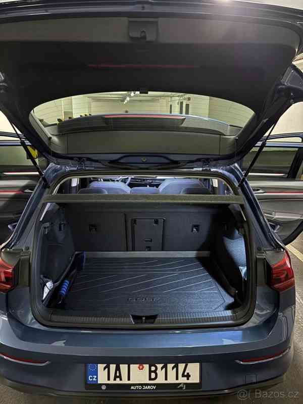Volkswagen Golf 1,5   TSI 2025 85kw Manuál 6spd - foto 6