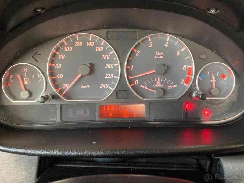 BMW Řada 3 e46 325i coupe 141kw manuál  - foto 5
