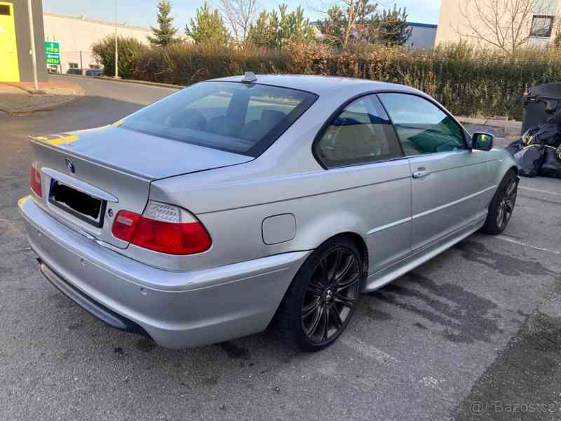 BMW Řada 3 e46 325i coupe 141kw manuál  - foto 8