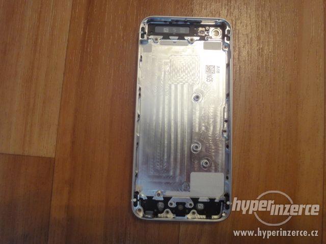 Nový kvalitní zadní kryt na iPhone 5. Barva stříbrná, cena i - foto 2