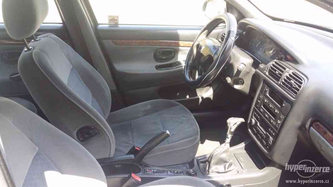 Peugeot 406 2.0 HDi - foto 12