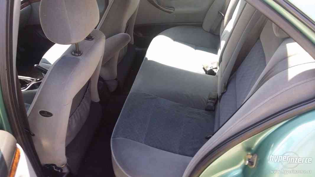 Peugeot 406 2.0 HDi - foto 14