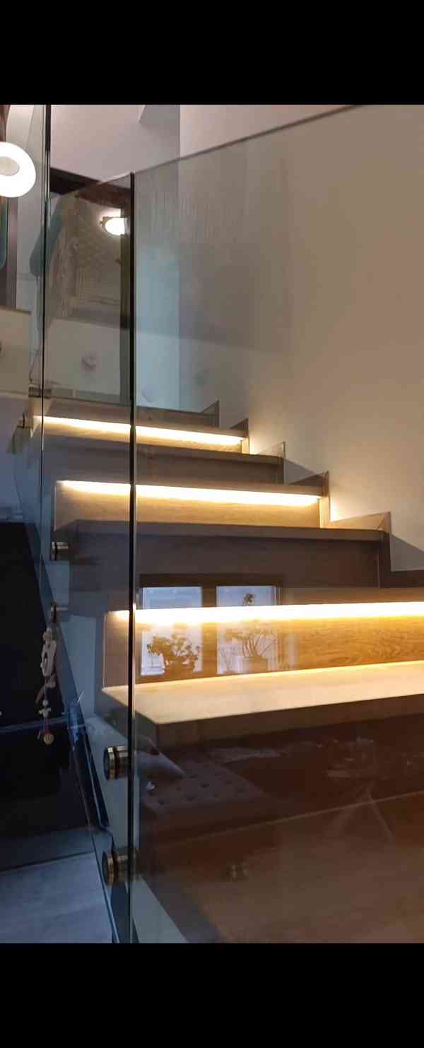 Úklid domácností, bytů a kanceláří  - foto 3