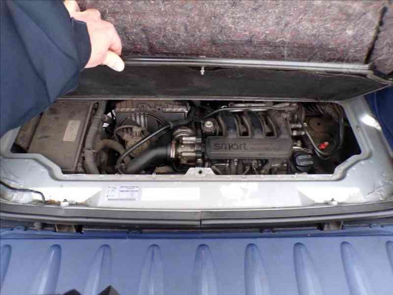 Smart Fortwo 0,6 i AUTOMAT - foto 11