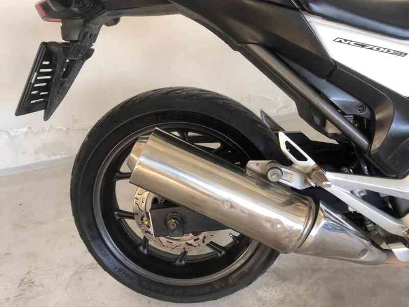 Honda NC700S ABS - foto 14