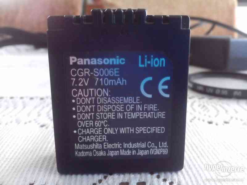 Panasonic Lumix DMC FZ-50 stříbrný - foto 4