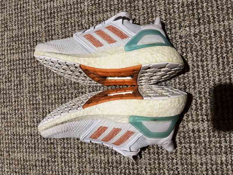 Adidas Ultraboost 20, velikost 36 - foto 7