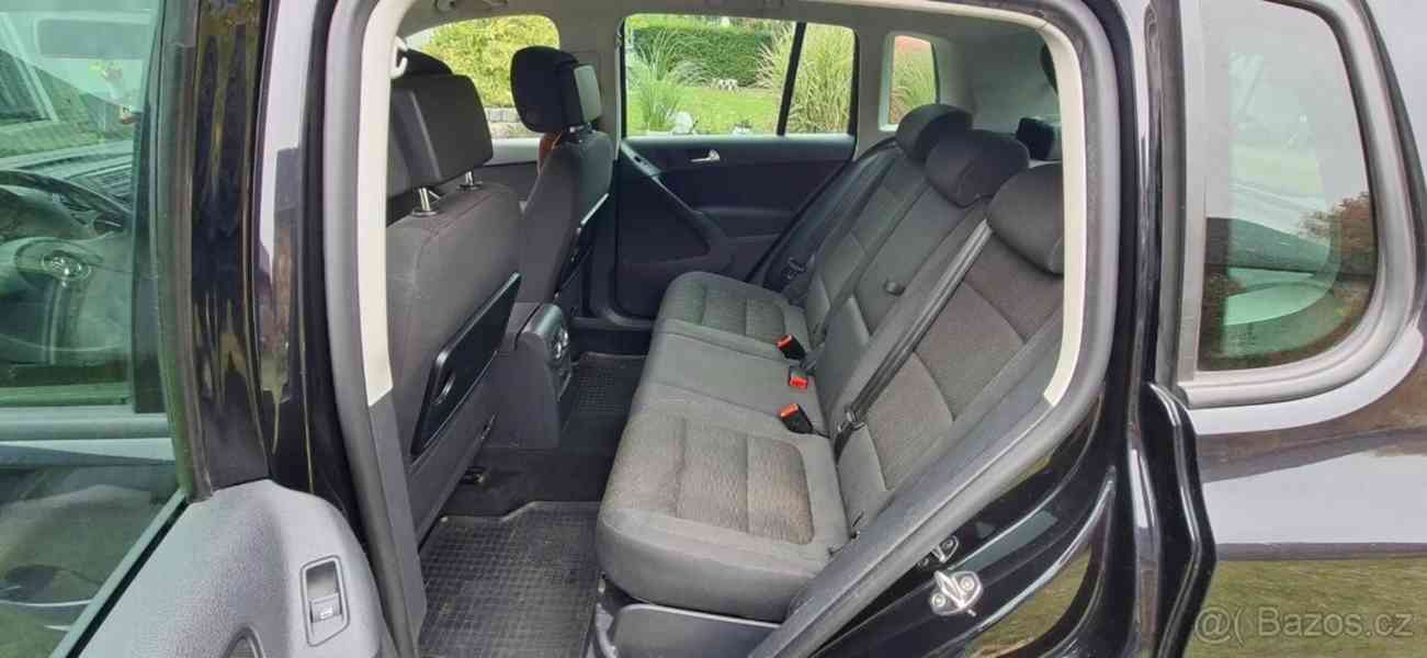 Volkswagen Tiguan 2,0 - foto 21