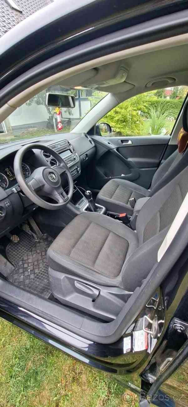 Volkswagen Tiguan 2,0 - foto 9