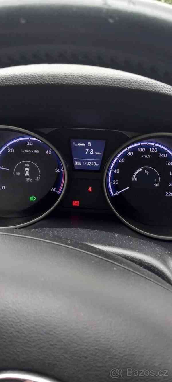 Hyundai ix35 2,0   4x4 - foto 5