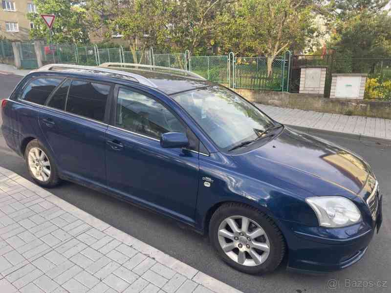 Toyota Avensis 2,2   Toyota Avensis 2.2 d-cat - foto 1