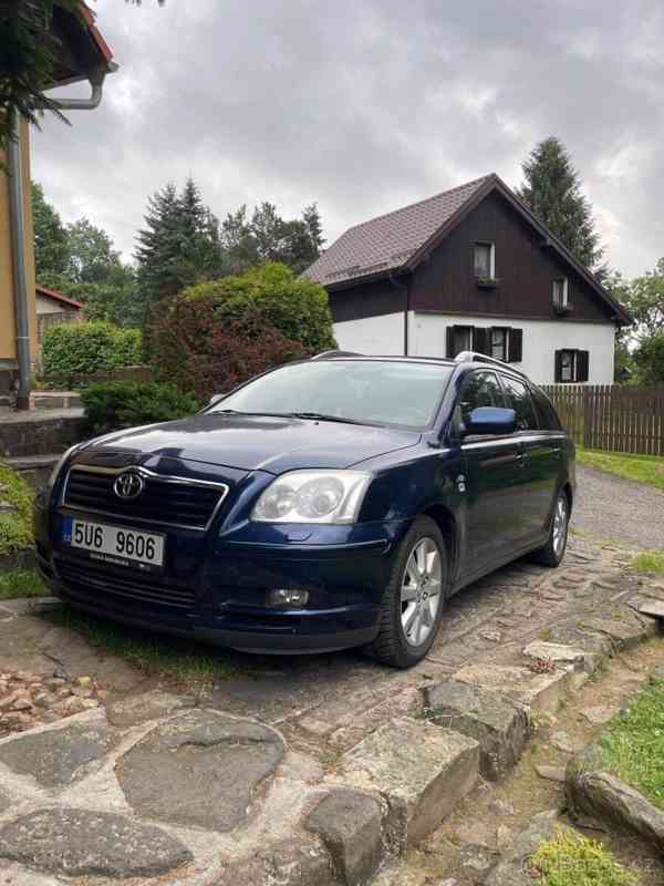 Toyota Avensis 2,2   Toyota Avensis 2.2 d-cat - foto 4