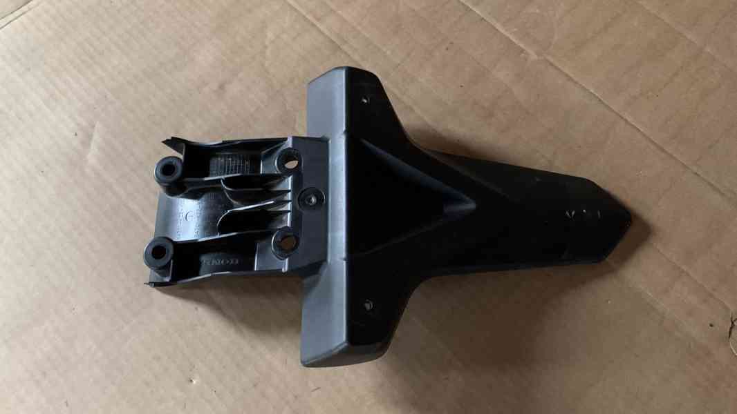 Honda CRF 250L nádrž, zad.světlo, blatník, blinkry - foto 6