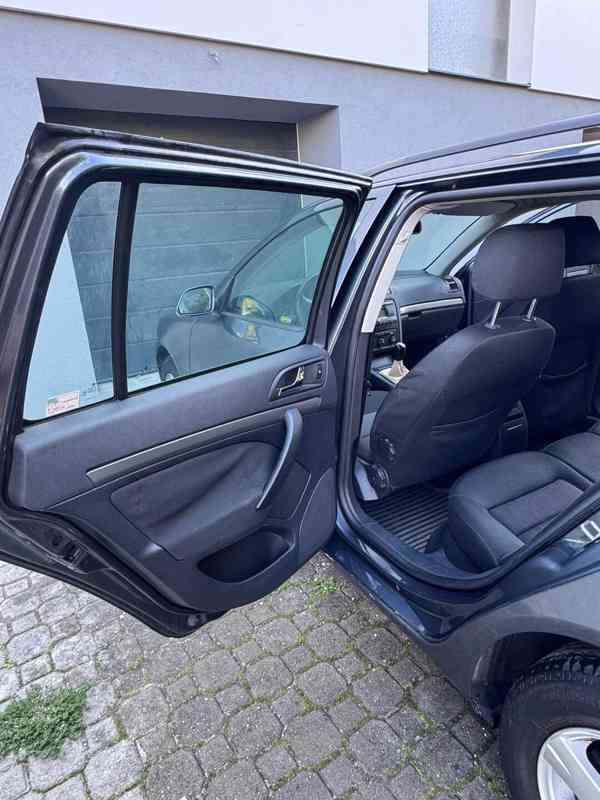 Škoda Octavia Kombi 1,9 - foto 15