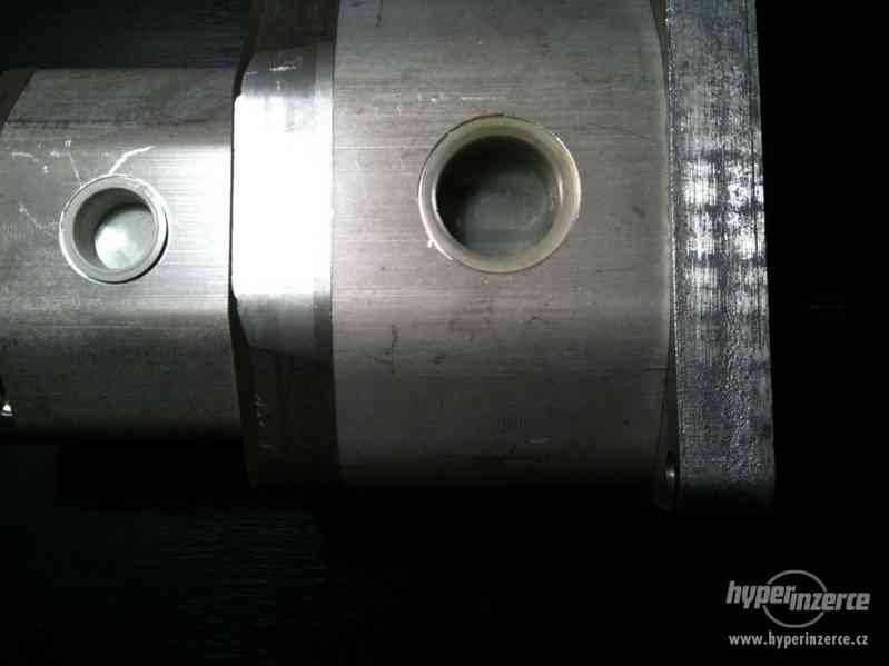 hydraulicke zubove cerpadla - foto 3