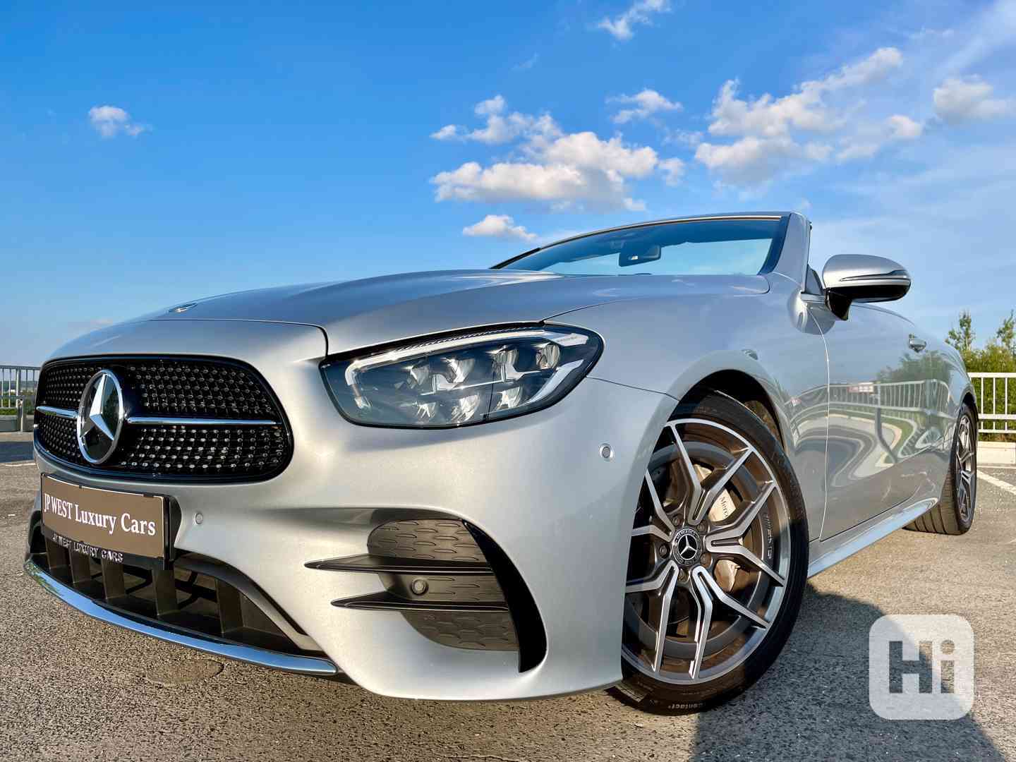 E 220d Cabrio AMG, záruka MB do 2025, AIRCAP, AIRSCARF, 19" - foto 1