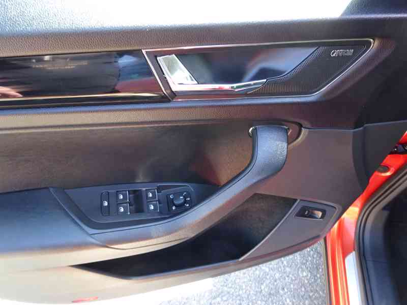 Škoda Kodiaq 2.0 TDI r.v.2018 (1.MAJITEL) 140 kw DPH - foto 6