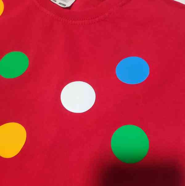 Dětské tričko s barevnými puntíky, vel. 116 - foto 2