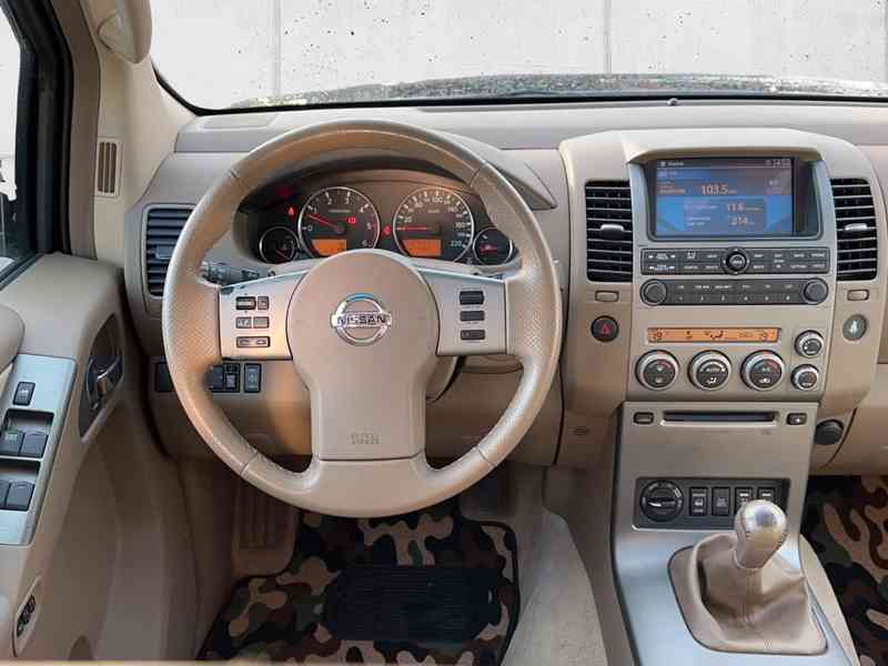 Nissan Pathfinder 2.5 dCi LE 126kw - foto 9
