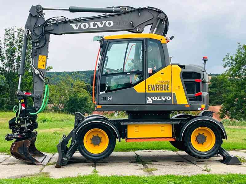 Kolové rypadlo Volvo EWR130E (Možnost leasingu) - foto 2