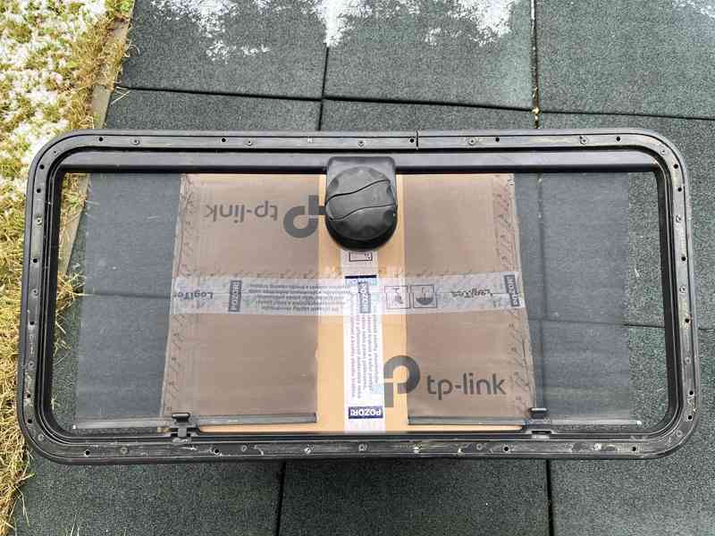 Škoda FAVORIT střešní okno se záclonkami - foto 7