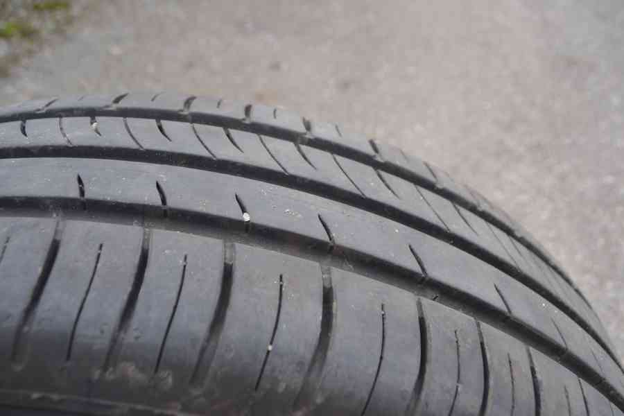 Š. Fabia IV, VW Polo,Seat Ibiza-NOVÝ letní komplet 185/65R15 - foto 10