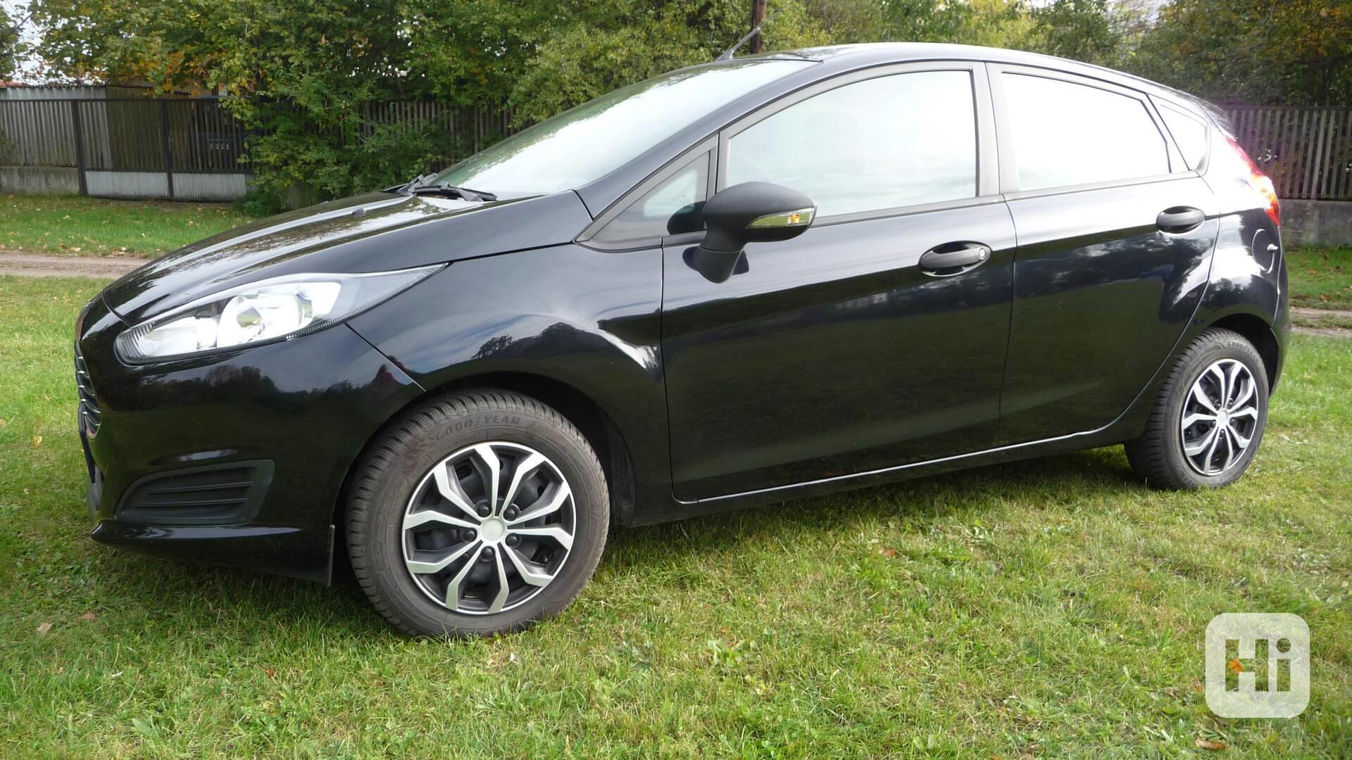 Ford Fiesta 1,25i 16V, 75 PS, ČR prv. majit. r.v.11.22.2015  - foto 1