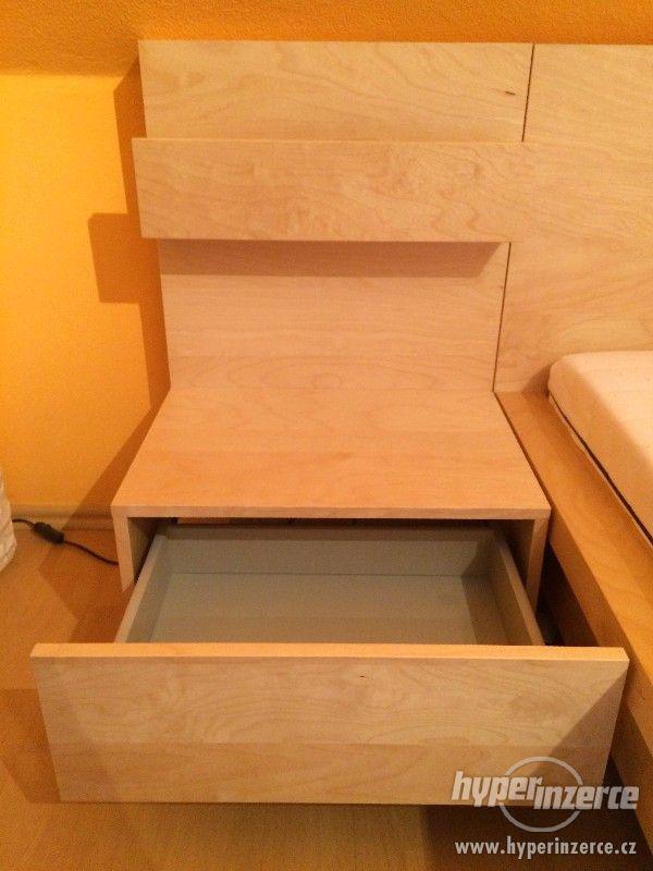 Prodám IKEA postel s nočními stolky a IKEA skříň PAX. - foto 6
