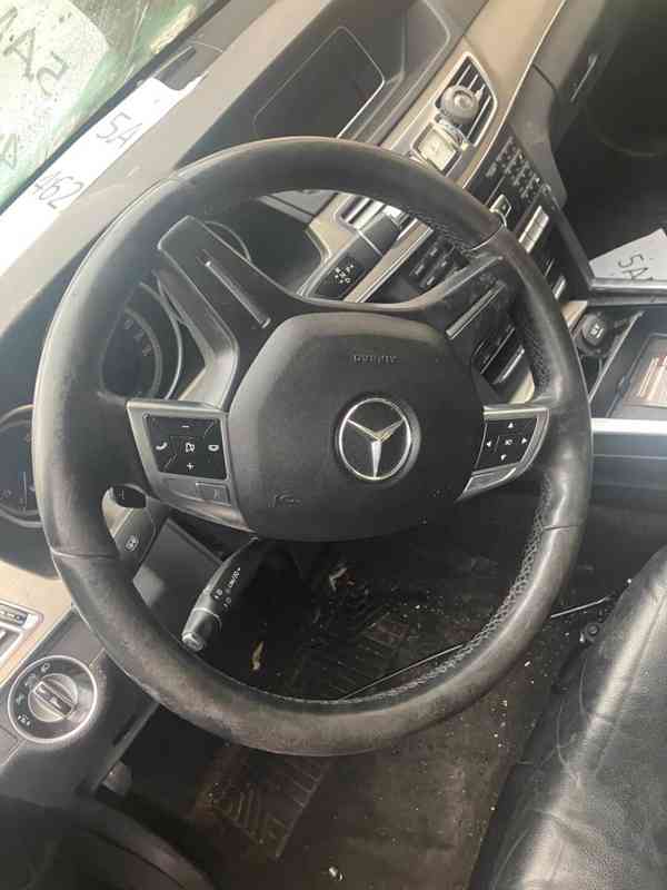 MERCEDES W212 LIFT DILY INFO V TEXTU - foto 7