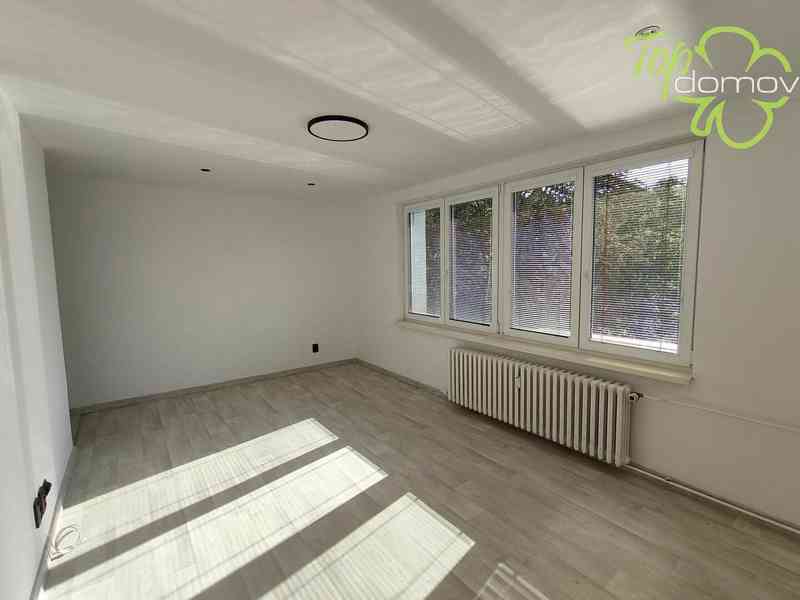 Podnájem bytu 1+kk ve velmi lukrativní části Orlové - foto 7