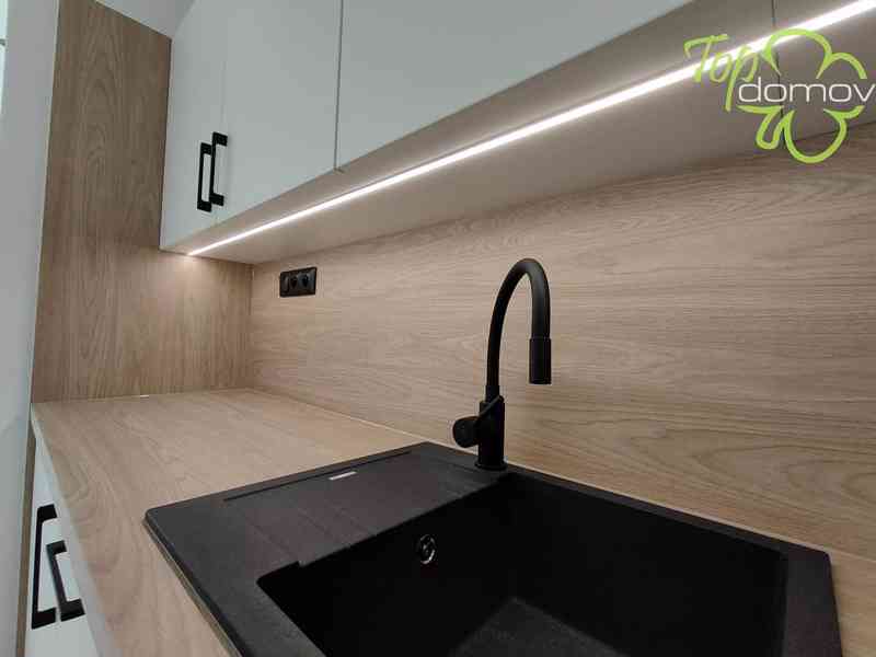 Podnájem bytu 1+kk ve velmi lukrativní části Orlové - foto 2