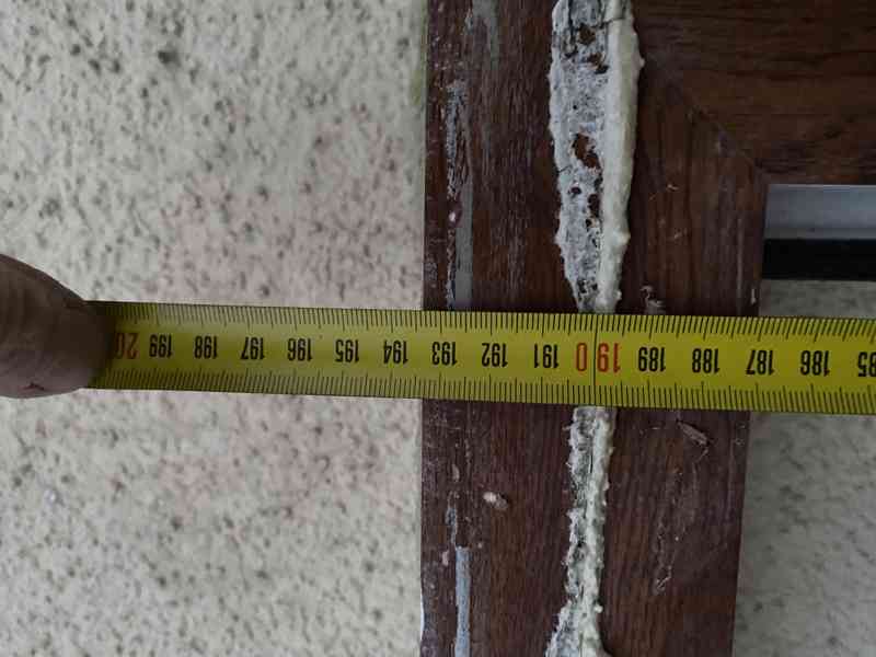 Dveře vstupní vedlejší s rámem  - foto 7